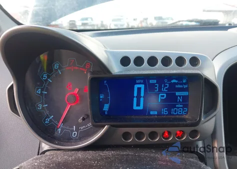 2014 Chevrolet Sonic Lt Auto z USA, uszkodzony, nr VIN 1G1JC5SH2E4182739